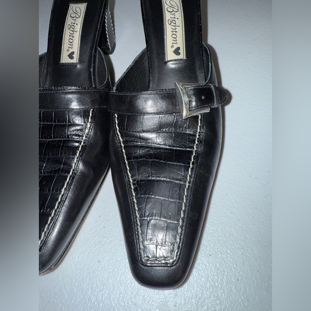Brighton Bench Made Sz 6 1/2 M Black Mule Clog Heels Faux Alligator Skin - Picture 4 of 9